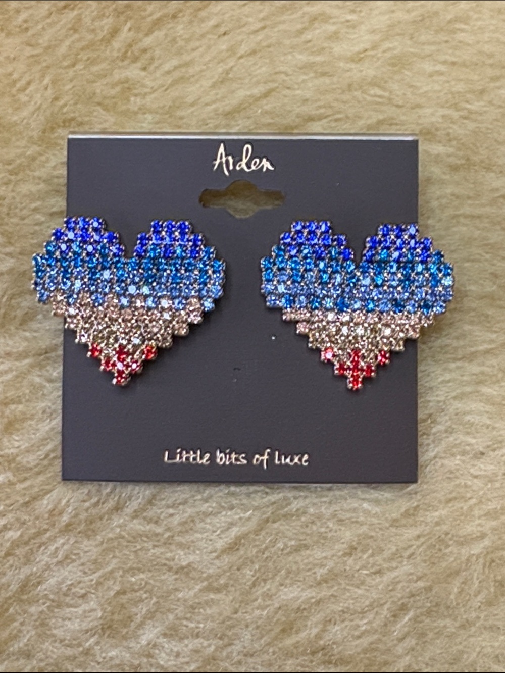 Arden Crystal Ombre Heart Earrings - Blue, Beige, Red